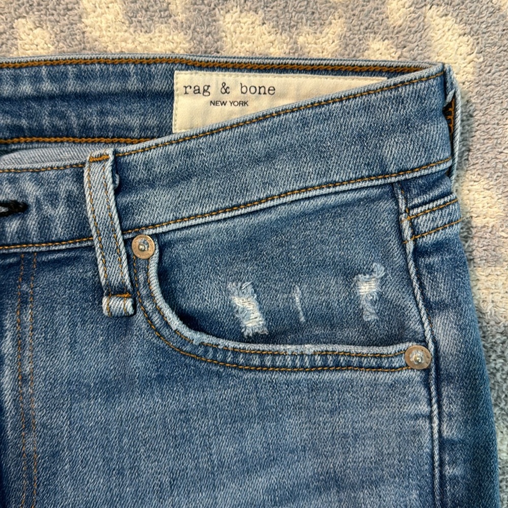 Like New Rag & Bone Mid Rise Ankle Skinny Jeans - Picture 3 of 7